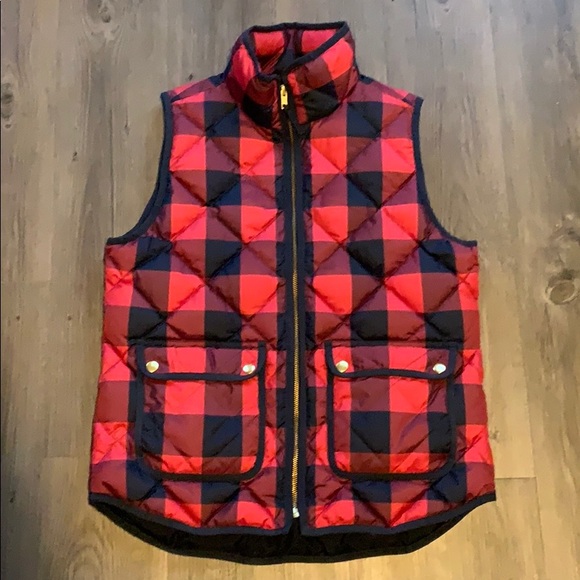 J. Crew Jackets \u0026 Coats | Red and Navy Buffalo Plaid J. Crew Puffer Vest | Color: Blue/Red | Size: S | Gilrease's Closet